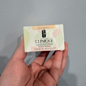 Clinique blended face powder shade 20
